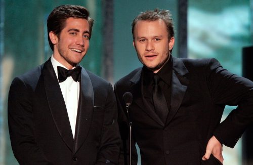 Jake Gyllenhaal and Heath Ledger presenting at the 2006 SAG Awards