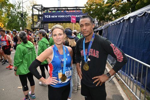 Amy Robach and T.J. Holmes participating in the New York City marathon in November 2022