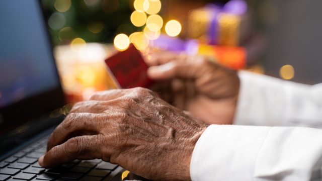 holiday scams