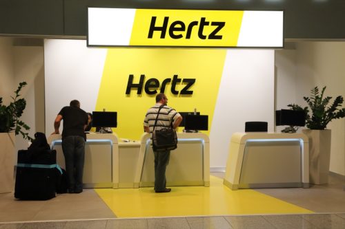 hertz car rental customer service desk