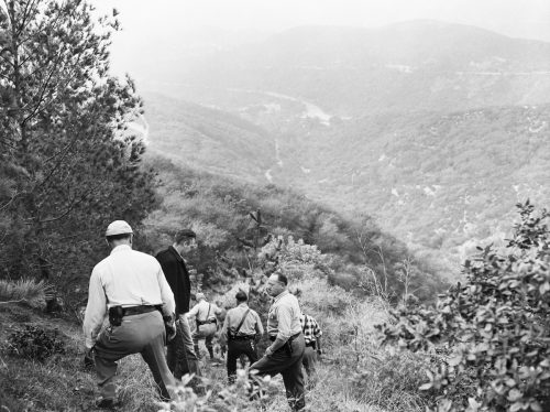 Police searching for Jean Spangler in Griffith Park circa 1949