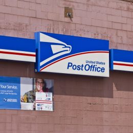 Circa April 2016: USPS Post Office Location. The USPS is Responsible for Providing Mail Delivery I