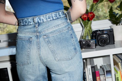 Close up of a women's rear wearing Everlane's LA jeans