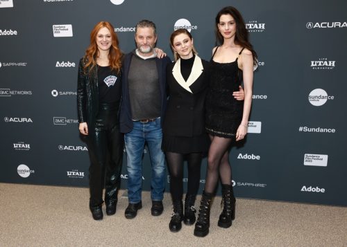 anne hathaway with cast of eileen 2023