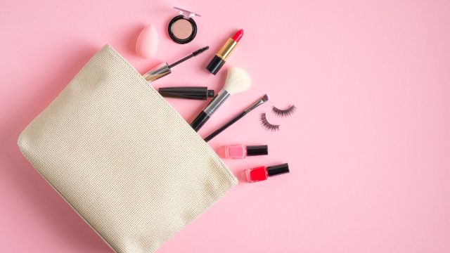 Open Makeup Bag