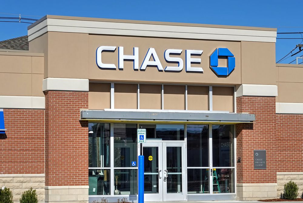 Bank of America and Chase Are Closing Even More Branches — Best Life