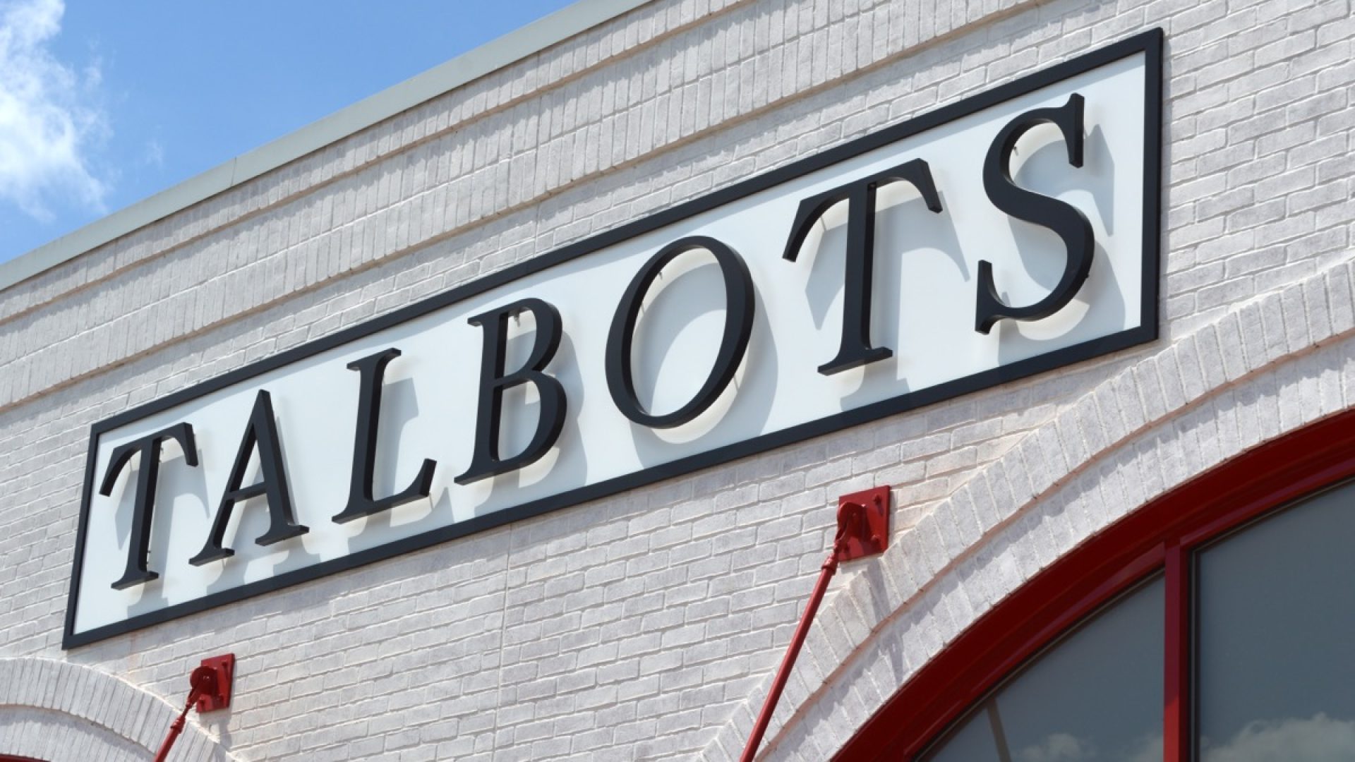 Clothing Chains, Including Talbots, Are Closing Stores