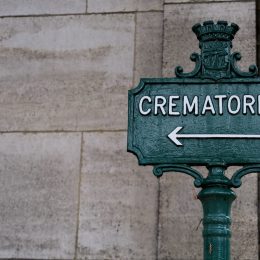 Crematorium Worker Fired After "Purposefully" Mixing the Remains of Dead Pets and Dropping Them on the Floor