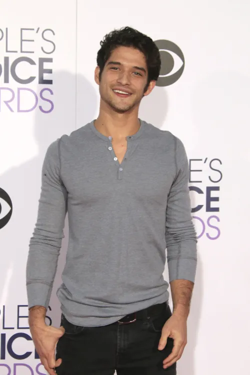 Tyler Posey at the People's Choice Awards in 2016