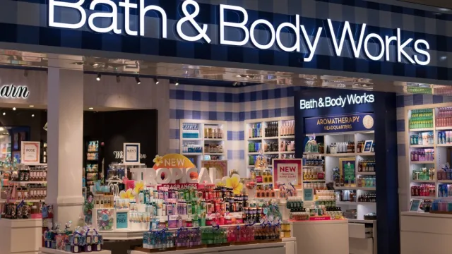 bath and body works store