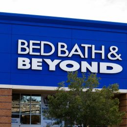 bed bath and beyond store