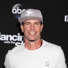 Vanilla Ice at the "Dancing with the Stars" finale in 2016