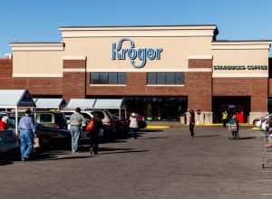 Kroger Exterior and Parking Lot