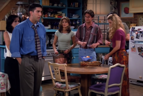 The "Friends" cast in a season 1 episode