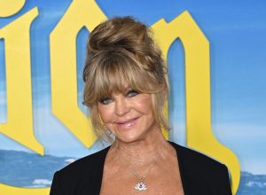 Goldie Hawn at the premiere of "Glass Onion: A Knives Out Mystery" in 2022