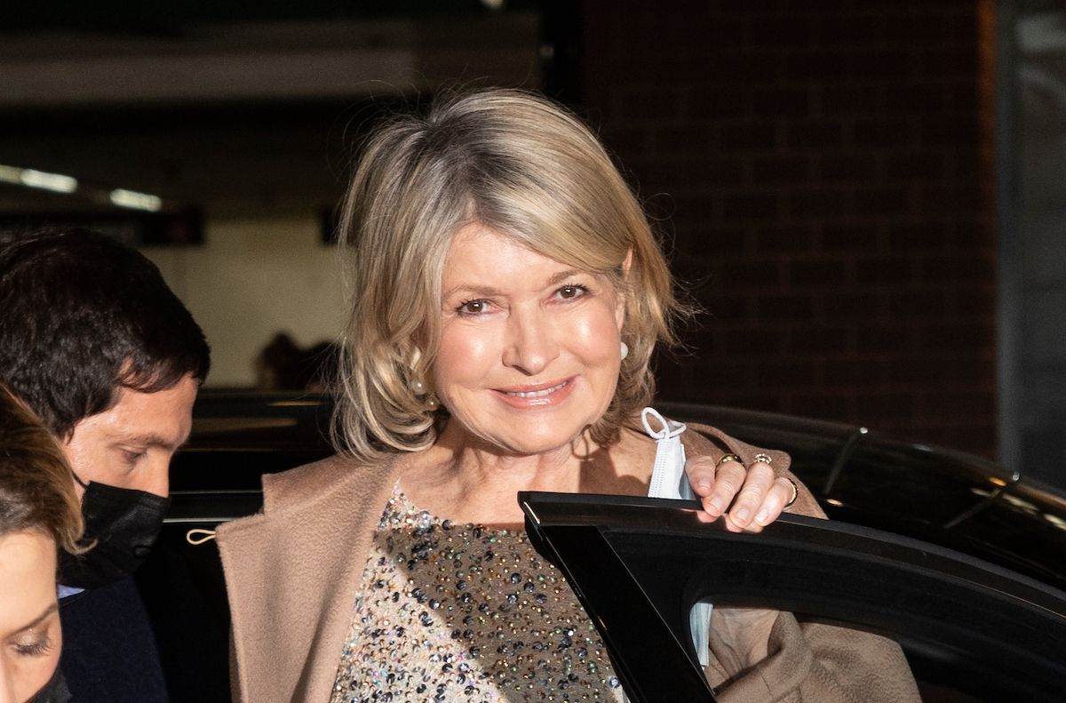 Martha Stewart Says She’ll Keep Posting “Thirst Traps” At 81