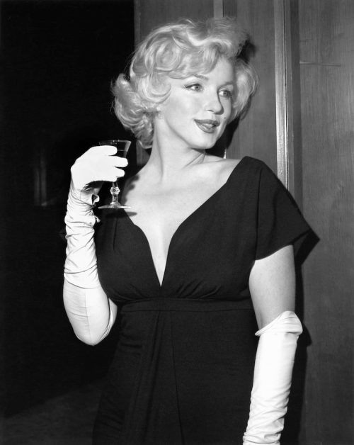 Marilyn Monroe at a party at the Beverly Hills Hotel in 1958