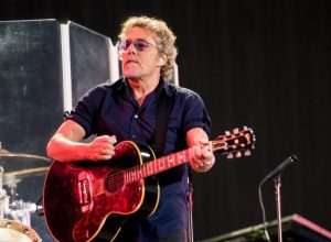Roger Daltrey performing at Glastonbury Festival in 2015