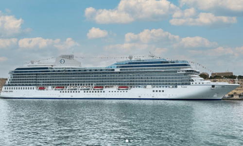 Oceania Cruise Liner