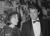 Leslie Caron và Warren Beatty tại buổi ra mắt phim "The Americanization of Emily" năm 1964