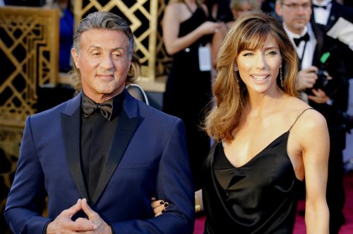 Sylvester Stallone và Jennifer Flavin tại lễ trao giải Oscar 2016