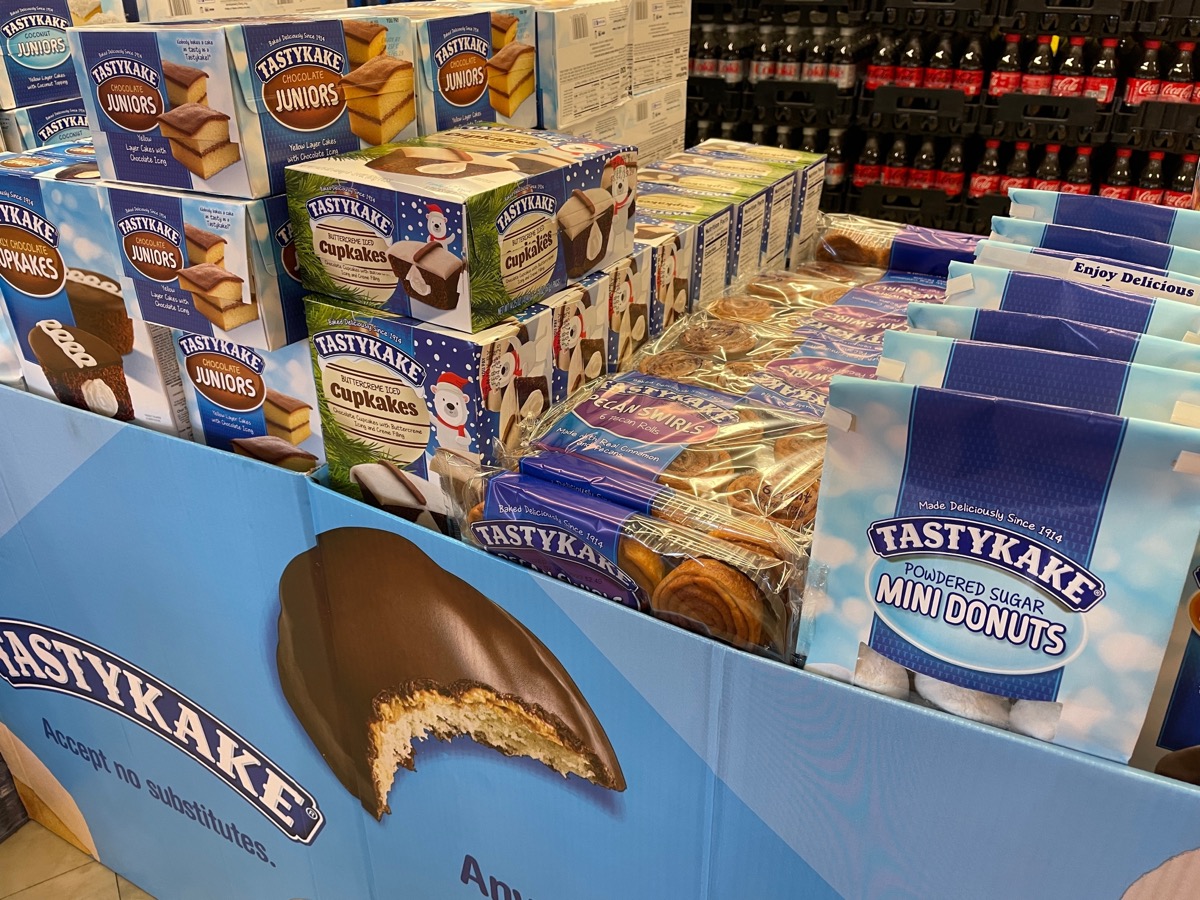 tastykake display supermarket