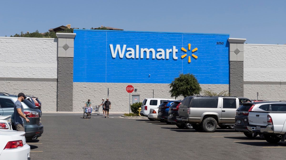 Walmart Bagging Controversy Has the Divided — Best Life
