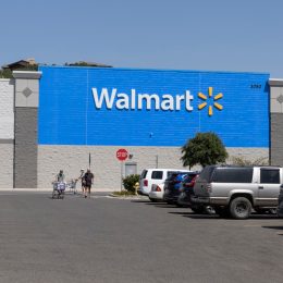 Walmart Retail Location. Walmart introduced its Veterans Welcome Home Commitment and plans on hiring 265,000 veterans.
