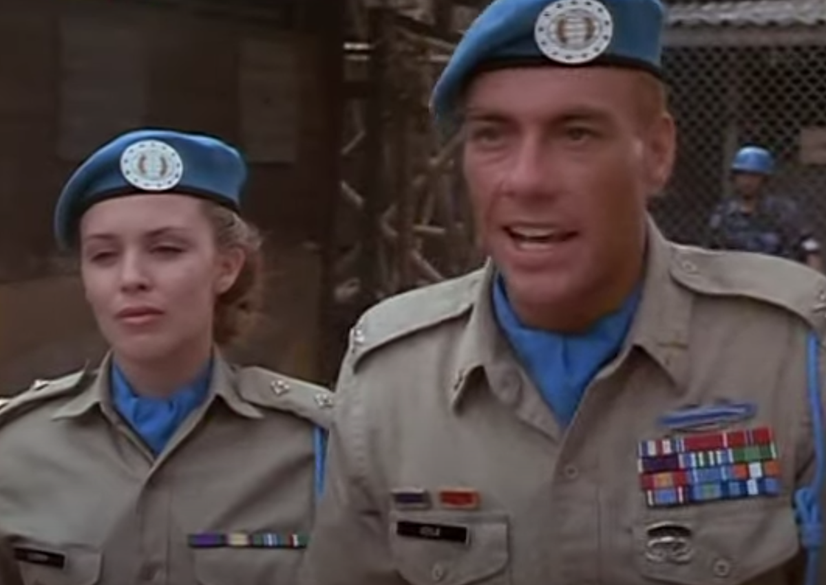 Kylie Minogue and Jean-Claude Van Damme in "Street Fighter"