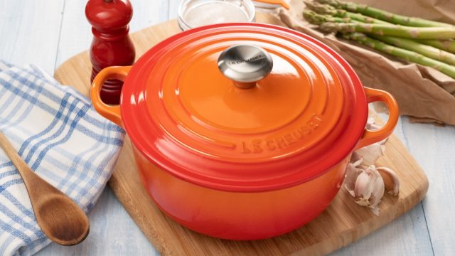 Le Creuset dutch oven. One of the most prestigious French manufacturing brands of enameled cast iron cookware. Colombia, December 9, 2021