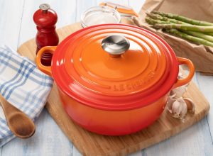 Le Creuset dutch oven. One of the most prestigious French manufacturing brands of enameled cast iron cookware. Colombia, December 9, 2021