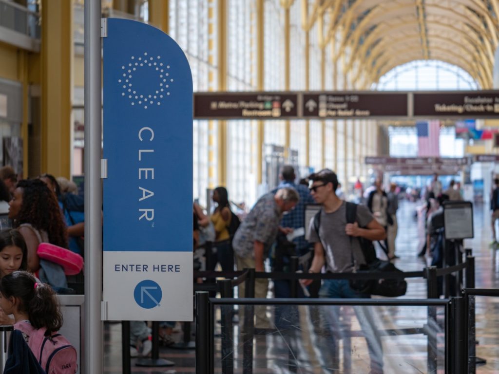 sign for clear at airport