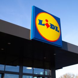 sign for a lidl grocery store