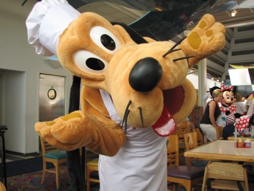 pluto lunch at chef mickey's