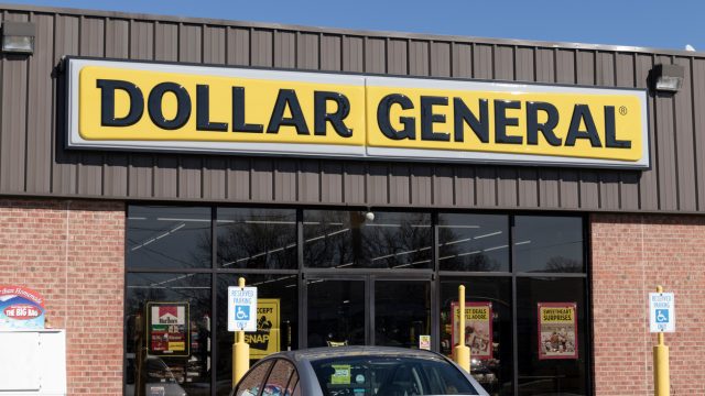 A close up of a Dollar General storefront