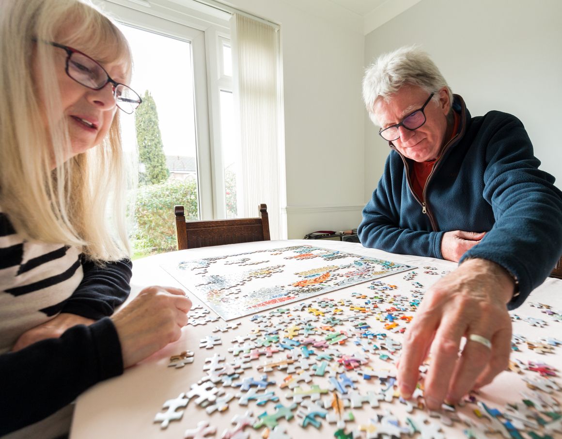 How To Do Jigsaw Puzzles Like An Expert FAST