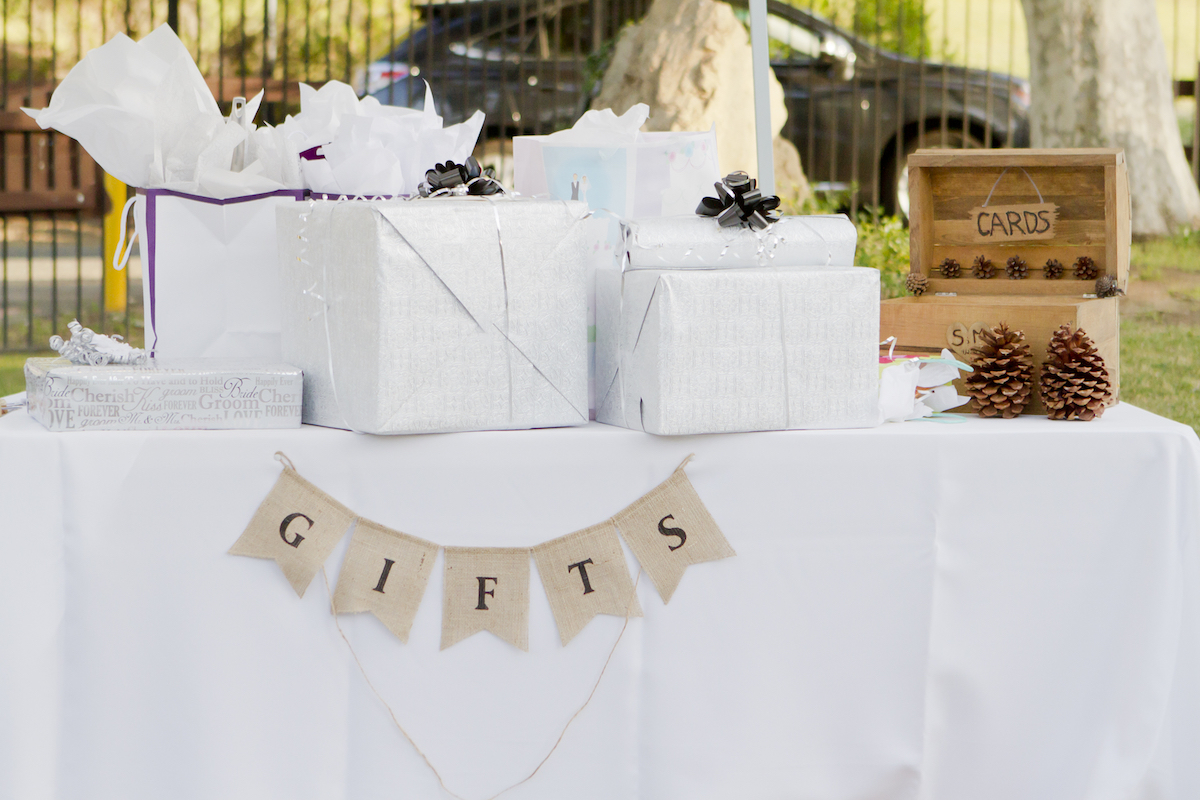 A wedding gift table for an outdoor wedding