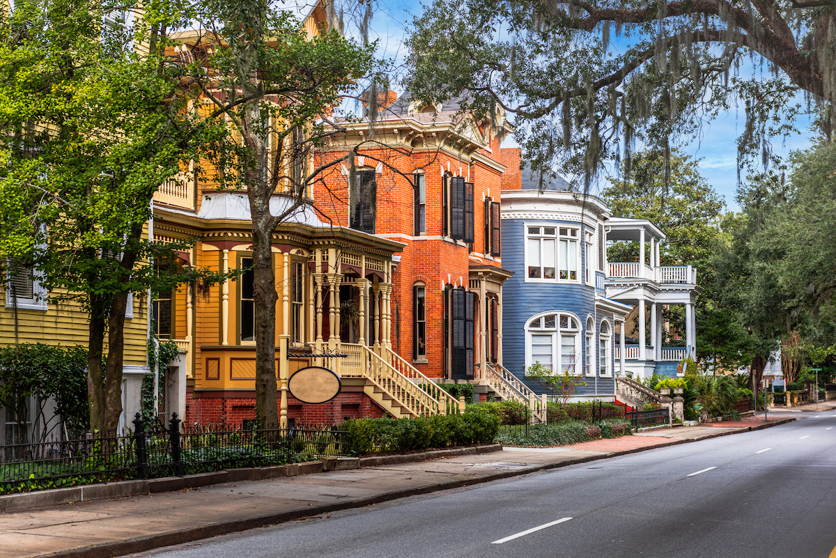 13 U.S. Cities With the Most Beautiful Old Houses — Best Life