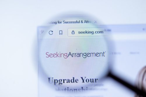 Seeking Arrangements website open on computer tab