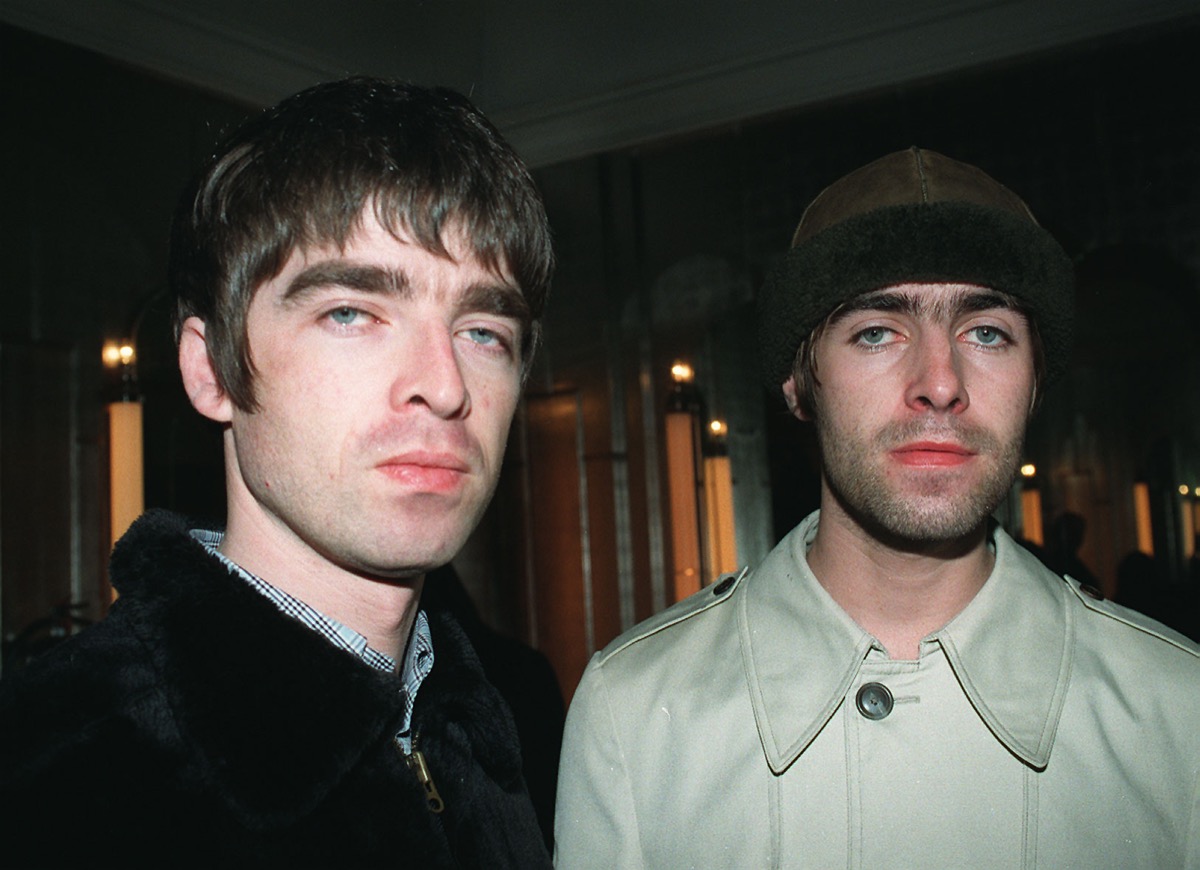 Liam and Noel Gallagher in 1999