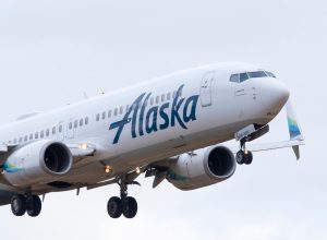 An Alaska Airlines jet landing