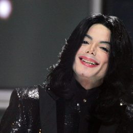 Michael Jackson at the 2006 World Music Awards