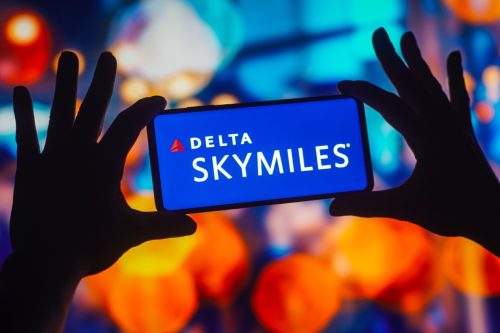delta skymiles logo on phone
