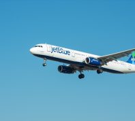 Los Angeles, California, USA - December 19, 2021: this image shows a jetBlue Airways Airbus A321-231 with registration N967JT arriving at LAX, Los Angeles International Airport.