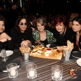 Jack, Ozzy, Kelly, Sharon, and Aimee Osbourne at the Spike TV Guys Choice Awards in 2010