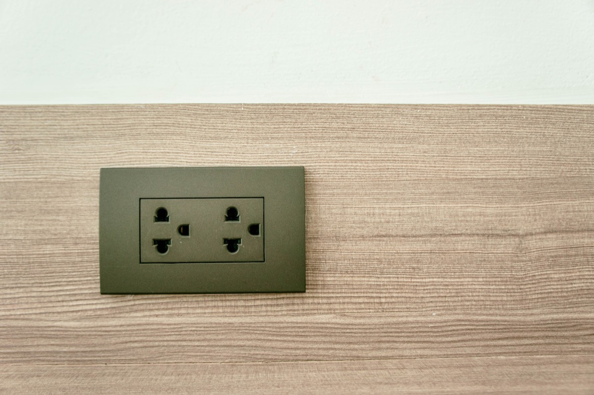 outlet switch on wall in home ,Equipment that connects electrical signals to various home appliances.