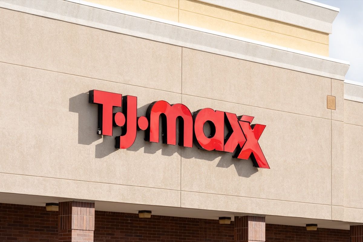 close up of tj maxx sign