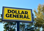 sign for dollar general