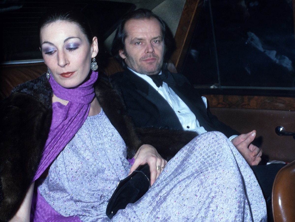 Anjelica Huston and Jack Nicholson in 1975