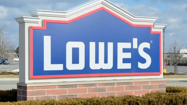 Lowe's Storefront Sign